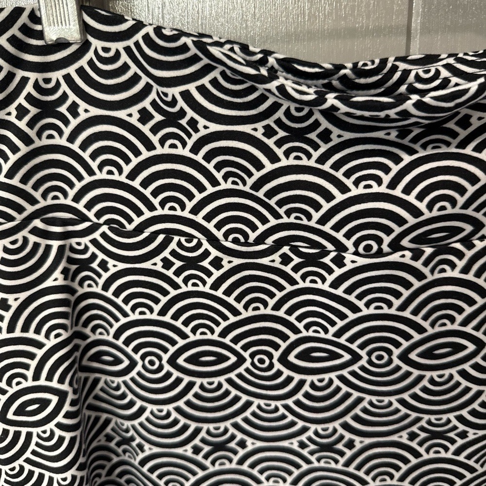 SOYBU Skirt Womens Size L Black White Pattern - Picture 5 of 8